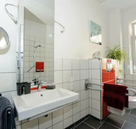 Zwischen-Rhein-Und-Reben, Zentral, Barrierefrei Apartment Speyer Exterior photo